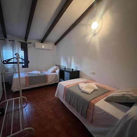 Casa Pancho Vila Zahara De La Sierra Exterior foto